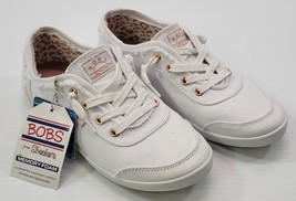 *E) Woman Bobs from Sketchers Memory Foam White Sneakers Size 6 - $29.69