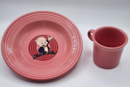Fiesta Ware 1994 Looney Tunes Porky Pig 9&quot; Bowl &quot;That&#39;s all Folks&quot; &amp; Pink Mug - £62.65 GBP