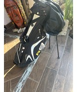 taylormade stand bag -R9-6 way-rain hood Included - $101.32 CAD