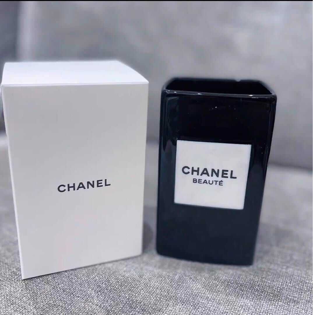 Chanel Beaute ceramic Brush stand Black White Novelty Limited w/Box 7.5x7.5x12cm - $180.71