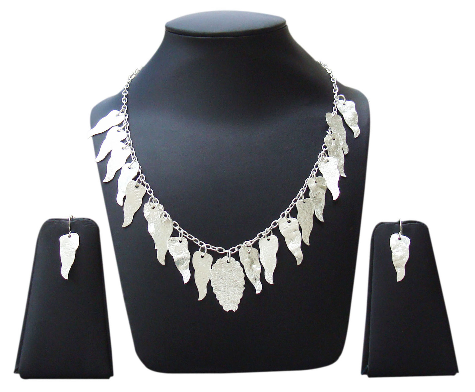 SG Imports Antique Royal Stuning Oxidized Silve Plated Necklace Set For Women    - £8.78 GBP