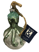 Place &amp; Time Glass Octopus 5&quot; Ornament New - $7.92