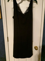NWOT - Bali Studio Collection Size M Black Lace Accent Full Slip - £15.65 GBP