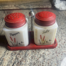 Vintage Tipp City CatTails salt and pepper shaker set and original rack - £43.26 GBP