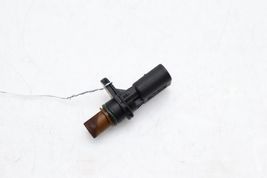 07-08 VOLKSWAGEN EOS 2.0L CAMSHAFT POSITION SENSOR Q9788 image 3