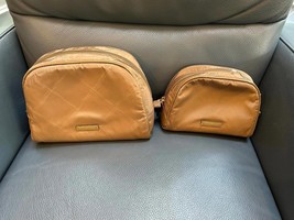 Vera Bradley Brown Quilted Cosmetic Bags Set - $557.49 MXN