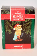 Hallmark: Garfield The Cat - 1992 Classic Ornament - £10.73 GBP