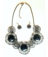 Beautiful Stunning Black Onyx and Antique Gold NecklaceSet with Pierced ... - $21.73