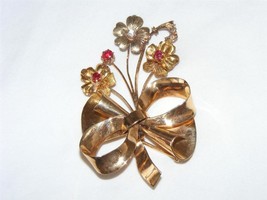 Authenticity Guarantee 
Antique 18K Gold Flower Bouquet Brooch 10.5 g Rubies ... - £725.85 GBP