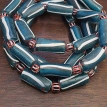 Venetian style Blue and white candy glass beads black chevron beaded nec... - €35,32 EUR