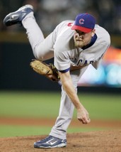 Kerry Wood 8X10 Photo Chicago Cubs Baseball Picture Mlb - £3.88 GBP