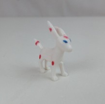 Vintage Pokemon White Umbreon 1&quot; Collectible Mini Figure Rare - £13.94 GBP