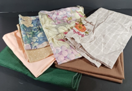 Vintage Mixed Lot Of 7 DINNER NAPKINS AND FABRIC w Pockets See Photos Fo... - $7.80 CAD