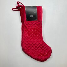 New Tahari Red Quilted Velvet Christmas Stocking Silver Sequins 22&quot; Set ... - €42,91 EUR