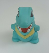 Vintage 1999 Bandai Nintendo Pokemon Totodile 1.75&quot; Finger Puppet - £5.31 GBP