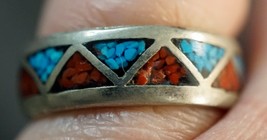 Vintage Navajo Silver Ring Chips of Coral &amp; Turquoise size 7 ¼ - £20.72 GBP