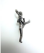 Sterling Silver High Kicking Girl Charm Pendant - €8,15 EUR
