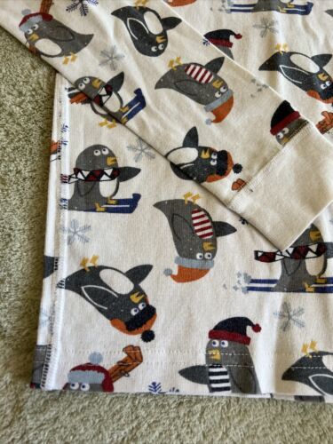 Hanna Andersson Boys White Gray Penguins Sled Skis Long Sleeve Pajamas 12 150 cm Item image 5