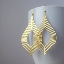 Art deco earrings, Long leaf earrings, Large gold plated stainless steel filigre - £26.29 GBP