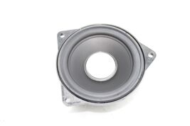 11-16 BMW F10 9368383 MIDRANGE SPEAKER E6470 image 2