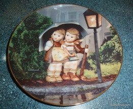 M.J. Hummel Stormy Weather Collector Plate Little Companions by Danbury Mint - £7.62 GBP