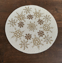Tahari Beaded Christmas Charger Placemat New Snowflake Ivory Gold Round - £29.02 GBP