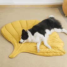 Leaf Shape Dog Blanket - £42.34 GBP