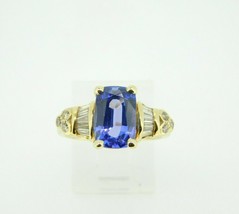 Authenticity Guarantee 
18k Yellow Gold 2.59ct Genuine Natural Tanzanite and ... - £2,427.71 GBP