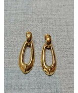 Gold Tone Open Oval Teardrop Drop Earrings, 1.25&#39;&#39; Diameter Vintage  - $14.00 CAD