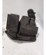 Air Cleaner 3.8L Fits 06 LUCERNE 1380855 - $1,447.63 MXN