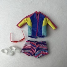 Barbie/Fashion Doll Top, Shorts, Sneakers, Sunglasses 4 Piece Lot - $13.55