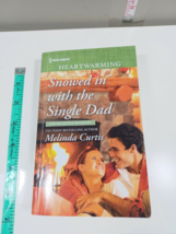 Snowed in with single Dad by Melinda curtis 2019 paperback - £4.67 GBP