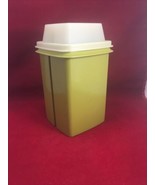 Vtg Tupperware green avocado green pickle keeper. 3 piece #1330 - $13.43 CAD