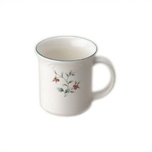 Pfaltzgraff Winterberry 10 oz. Coffee Mug (Set of 4) - £37.73 GBP