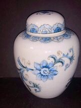 Vtg Andrea by Sadek Ginger Jar Blue Flowers Crackle Glaze Japan 5&quot; Lidde... - €17,36 EUR