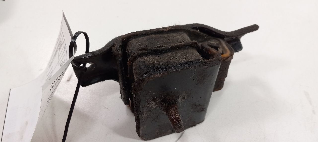 Subaru Forester Engine Motor Mount Right Passenger 1998 1999 2000 2001 - $49.79