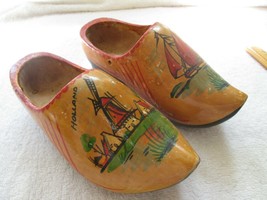 Holland, pair of vintage wooden shoes, 17 mark inside, look hand painted... - $25.00
