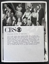 *KENNEDY CENTER HONORS 1980 Lauren Bacall &amp; Others Sing NEW YORK, NEW YORK - $666.27 MXN