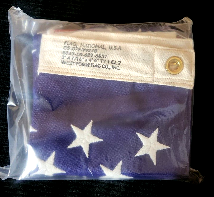 US Flag G-Spec 2' 4 7/16"x4' 6" Cotton NSN 6826857 Made in USA indoor American - $36.77