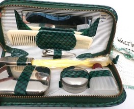 Retro Walt Whitman Hotel Washcloth Vintage Travel Kit 1940s  Green Zip Kit - $59.55