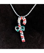 RED CANDYCANE NECKLACE Vintage Pendant Silvertone Green CHRISTMAS Sarah Cov - $335.02 MXN