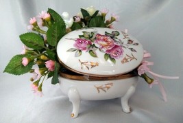 Antique Oval Porcelain Trinket Box w/ Pink Floral Arrangement, Ribbons, Cherub - £39.30 GBP