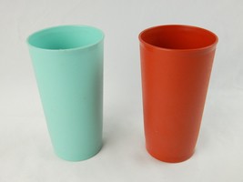 Tupperware Plastic Cups Tumblers Teal &amp; Orange Mid Century Colors 5-1/2&quot;... - £4.41 GBP