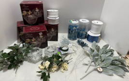 Wedding supplies lot used, Tea Lights, Flowers, Ribbon and Glass stones - €25,21 EUR