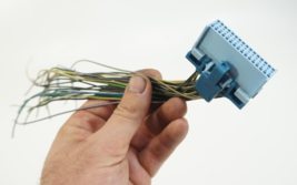 98-02 Pontiac Firebird BCM body control module unit PLUG CONNECTOR wire BLUE - £23.59 GBP