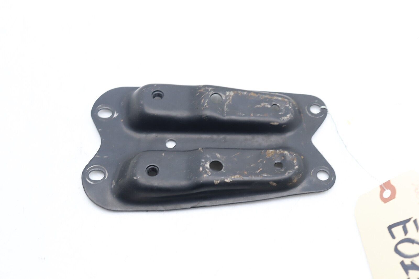 02-04 SUBARU IMPREZA WRX STEERING RACK SKID PLATE BRACKET E0112 - $38.66