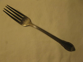 Rogers Bros. 1847 Remembrance Pattern Silver Plated 7.5" Table Fork #4 - £5.58 GBP