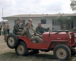 President Ronald Reagan rides in Willy&#39;s Jeep with staff members New 8x10 Photo - £6.93 GBP