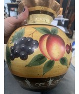 Julie Ueland Fruit Pottery Enesco Group Inc 2005 - $665.24 MXN