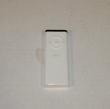 Apple A1156 Remote for iPod iMac MacBook Pro Mac Mini TV New - £7.03 GBP